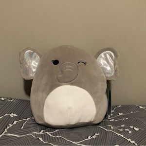 Cherish the Elephant 8” Squishmallow